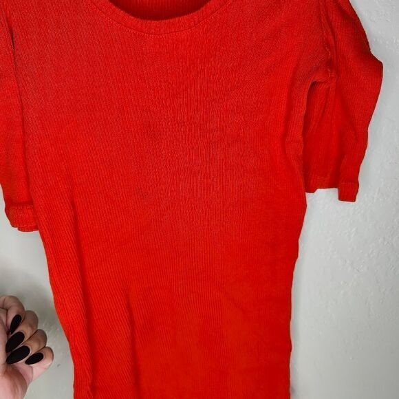 H&M Y2K Ribbed Texture Cold Shoulder Top - Picture 6 of 8